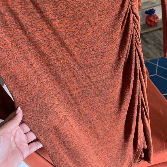 V Neck Dress - Picture 3 of 5